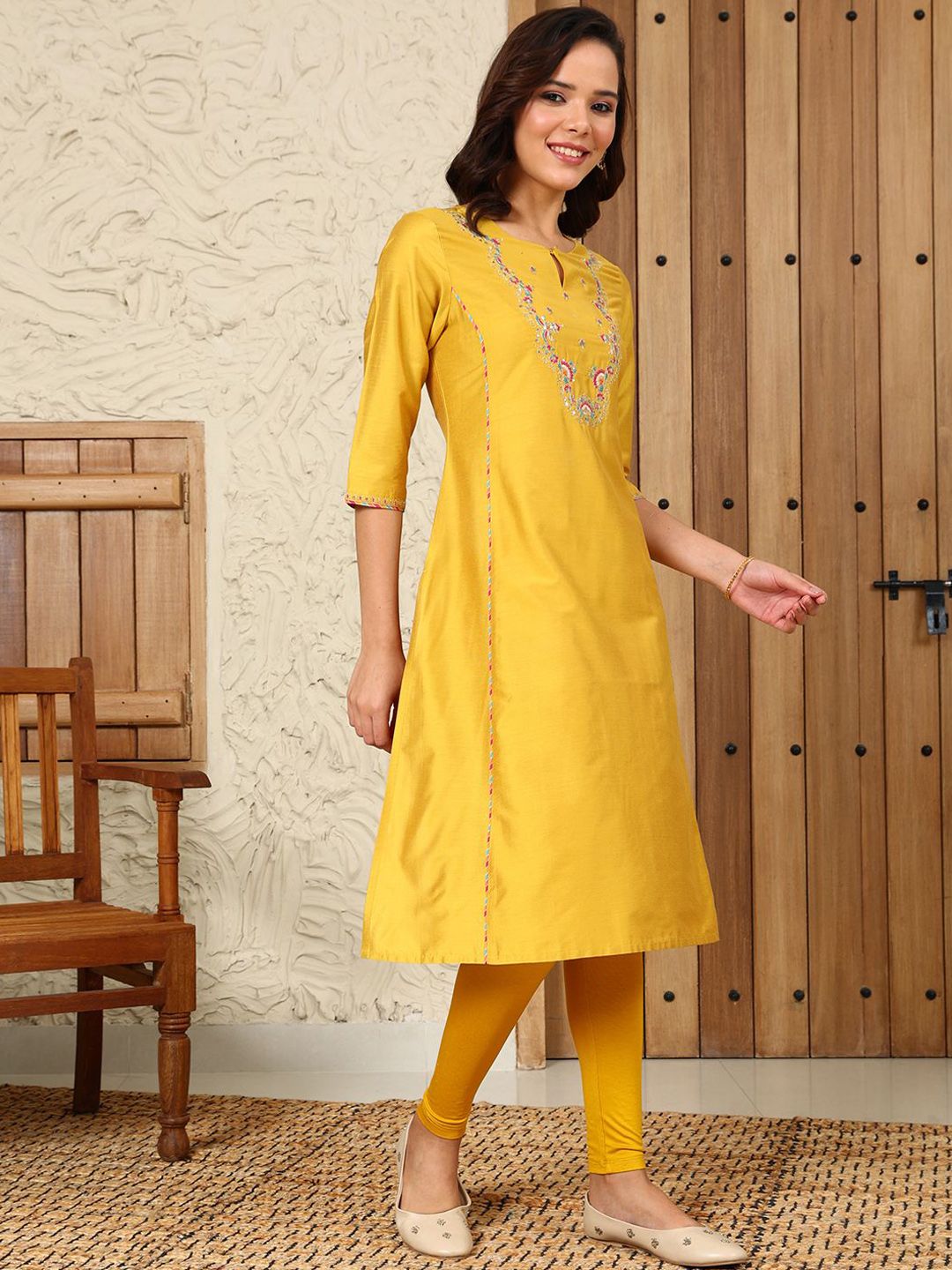 W Women Flared Sleeves Mirror Work Kurta