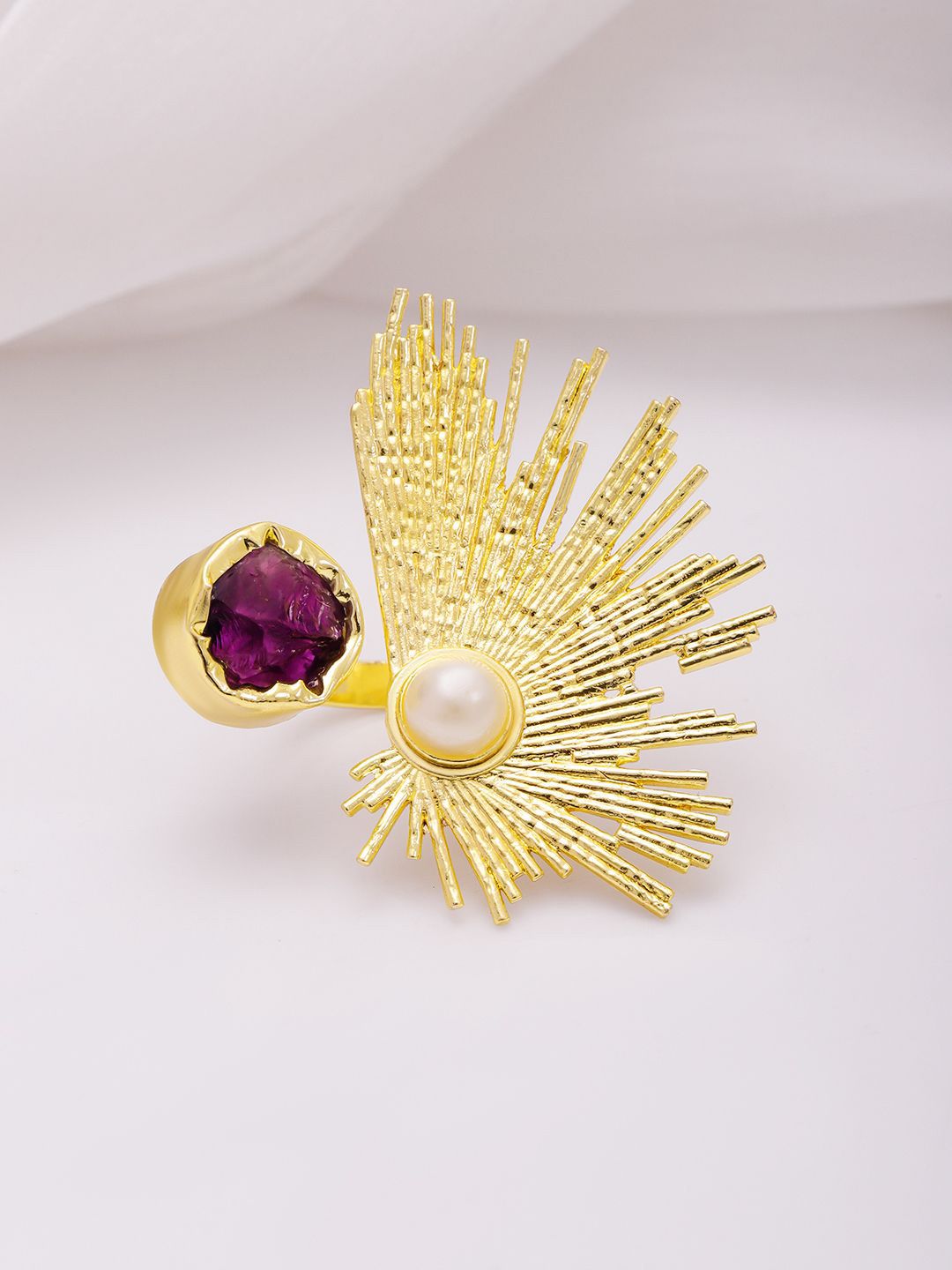 Rubans 18K Gold-Plated Sunburst Design Pearl & Amethyst Cincin Jari Laras