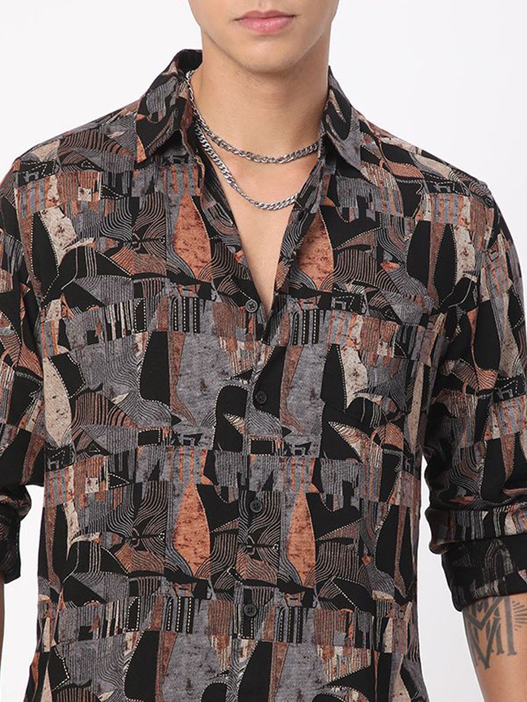 VASTRADO Men Classic Slim Fit Opaque Printed Casual Shirt