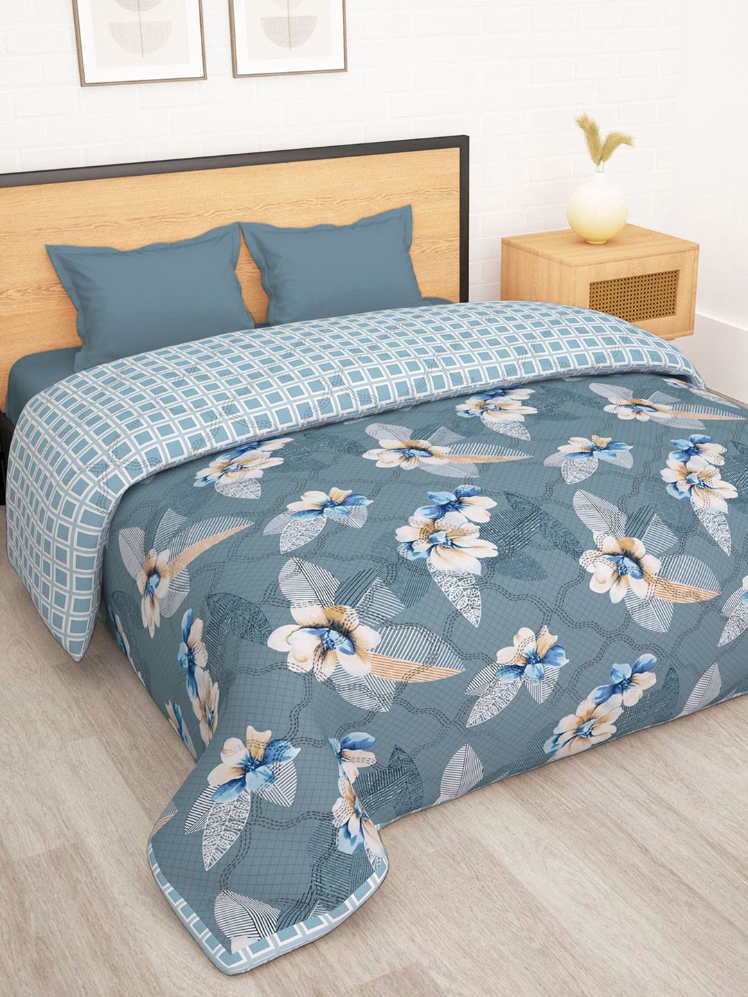 Story@home Grey & Blue Printed Reversible 120 GSM AC Room Double Bed Comforter