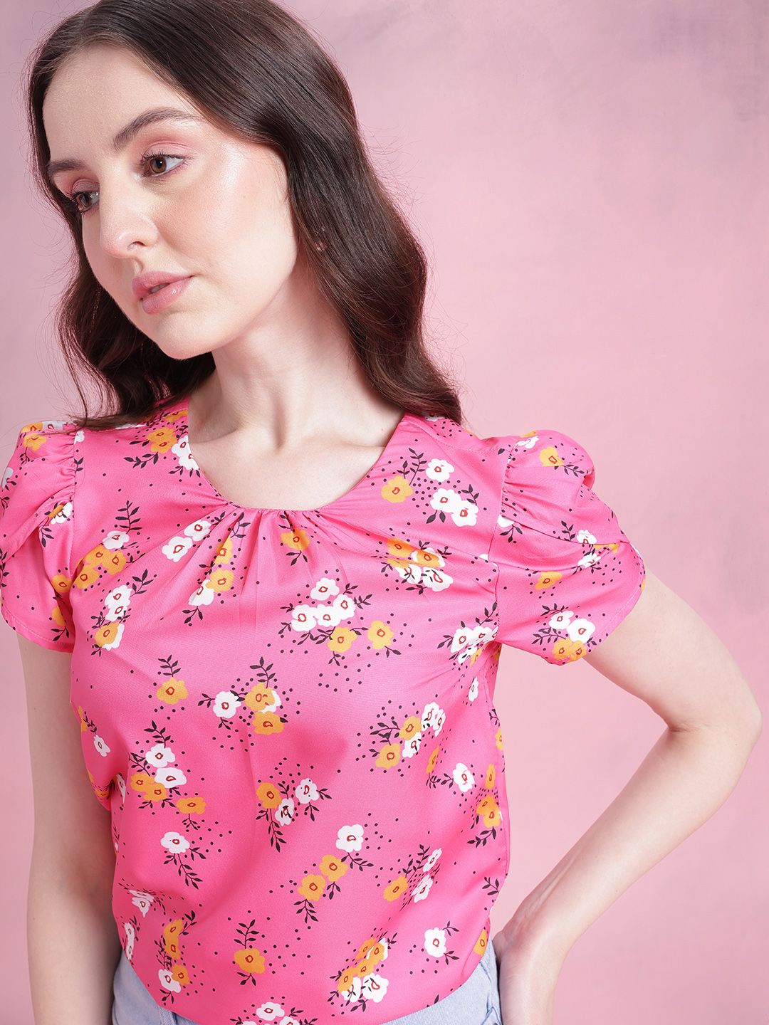 DressBerry Floral Print Gathered Detail Puff Sleeves Top