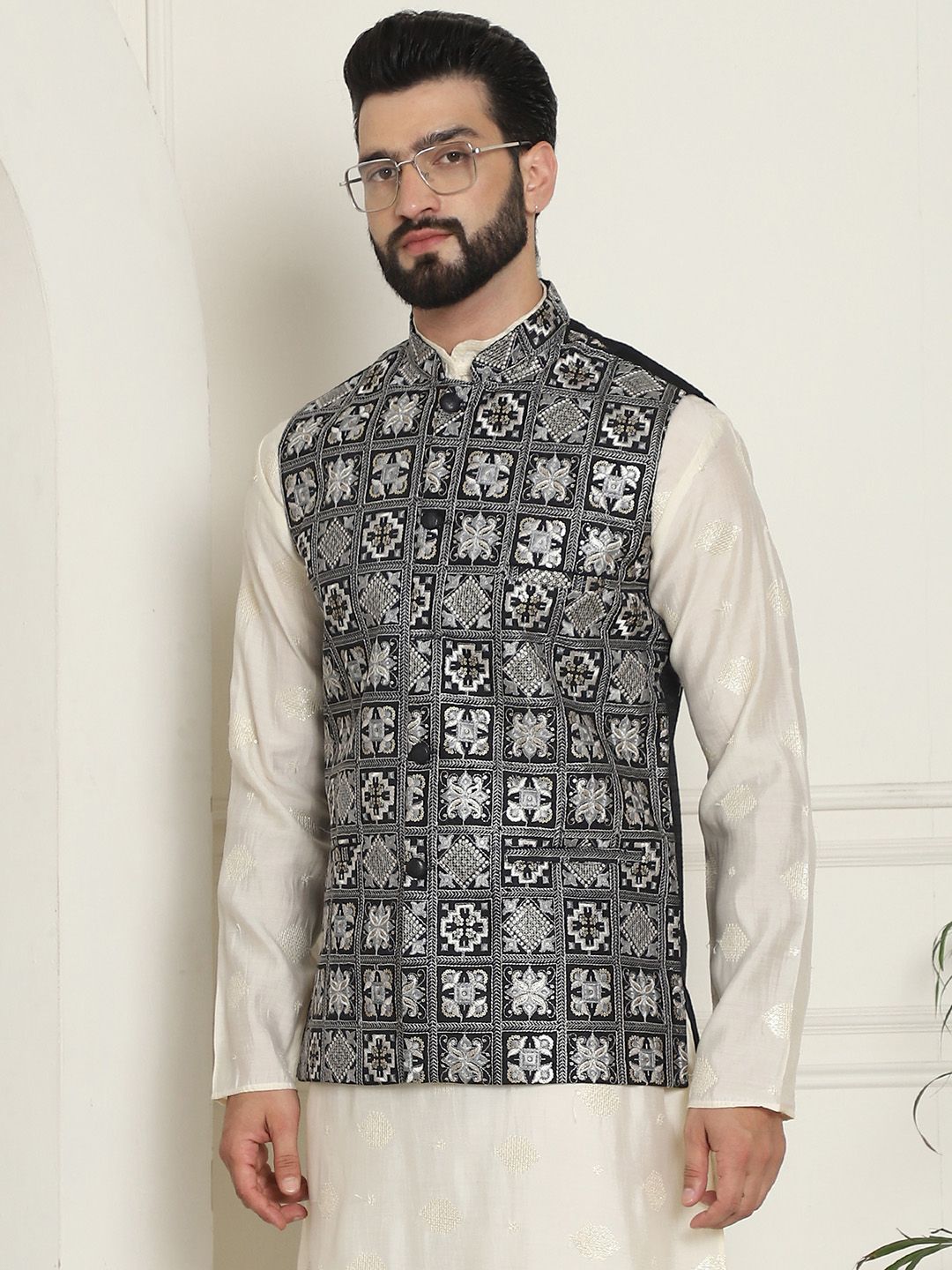 SOJANYA LUXE Jaket Nehru Kolar Mandarin Sulam Lelaki