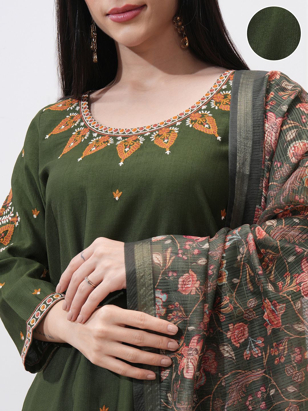 Vishudh Women Ethnic Motifs Embroidered Regular Thread Work Kurta with Trousers & With Dupatta