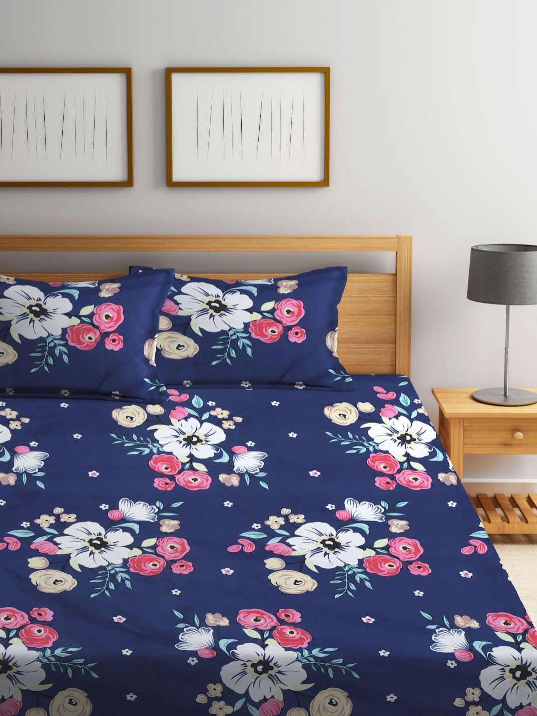 Myntra Elegant Homes Biru Laut Policotton Bunga 300 TC Dilengkapi Cadar King Halus dengan 2 Sarung Bantal-98 x 87 inci