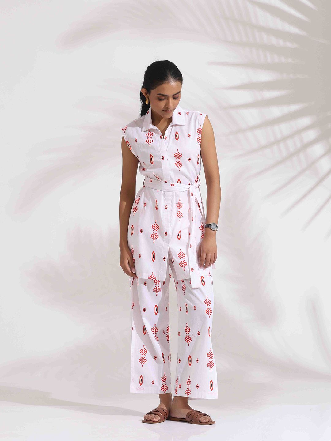 trueBrowns Ethnic Motifs Printed Pure Cotton Tie-up Top & Trousers