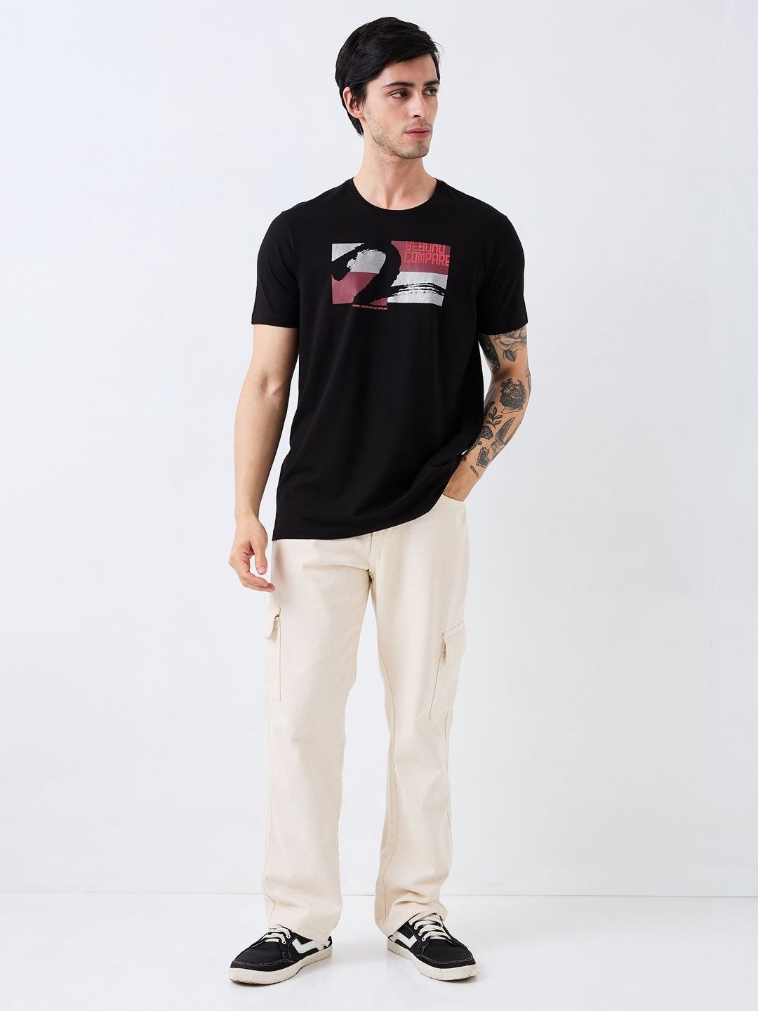 SPYKAR Men Graphic Printed Round Neck Cotton Slim Fit T-shirt