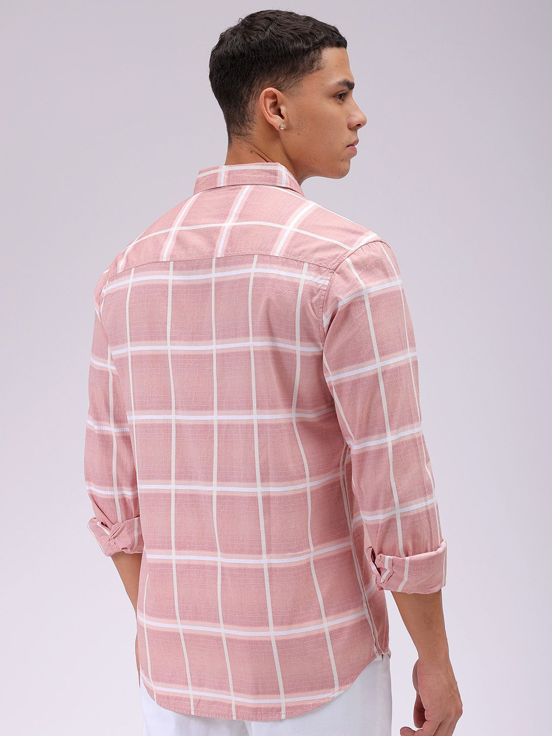 The Indian Garage Co Men Cutaway Collar Checked Cotton Slim Fit Casual Shirt
