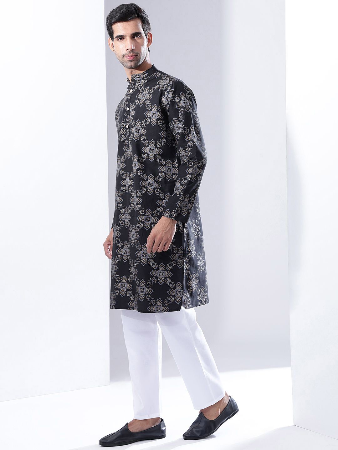 Anouk Men Printed Kurta with Pyjamas with Nehru Jacket