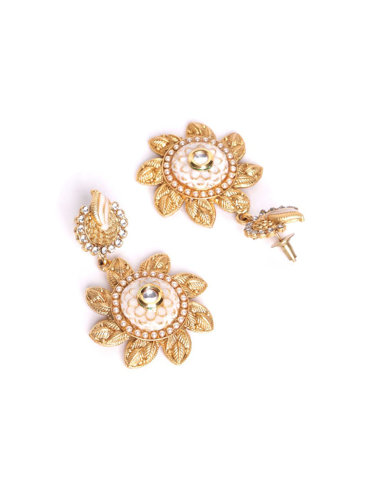 Anting-anting Jatuh Kontemporari Anouk Saduran Emas