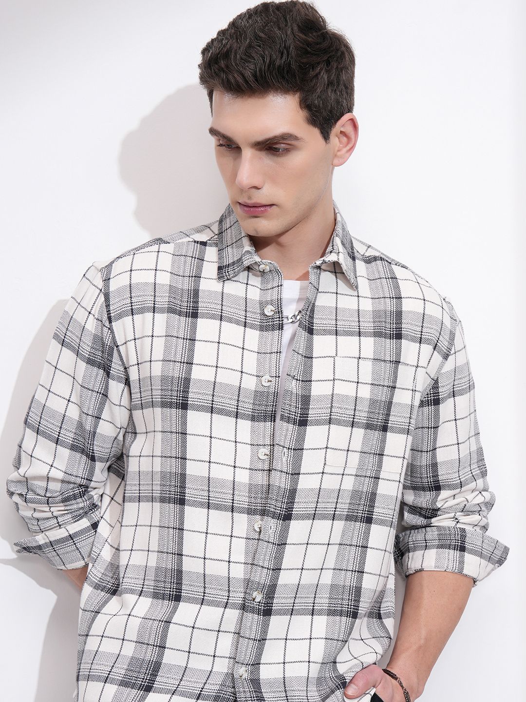 HIGHLANDER Men Opaque Checked Casual Shirt