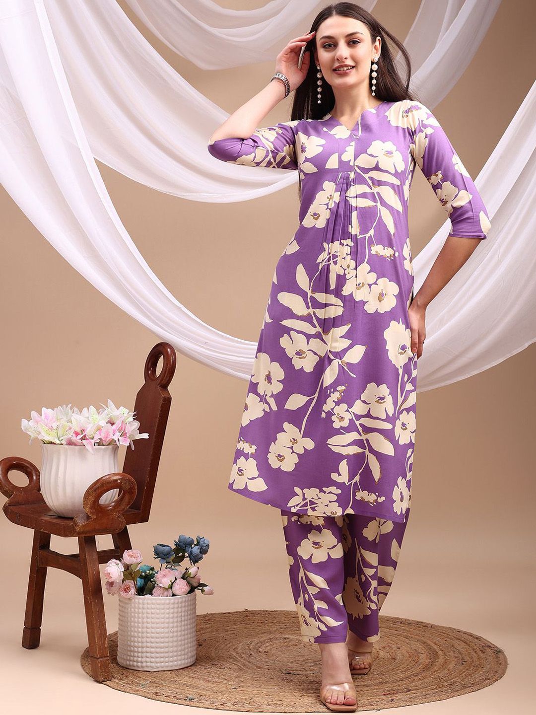 KALINI Women Floral Printed Regular Kurta with Palazzos