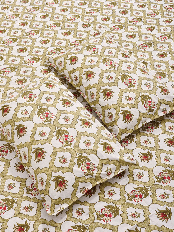 KLOTTHE Yellow & White Printed 300 TC Double Bedsheet With 2 Pillow Covers- 2.5 m x 2.25 m