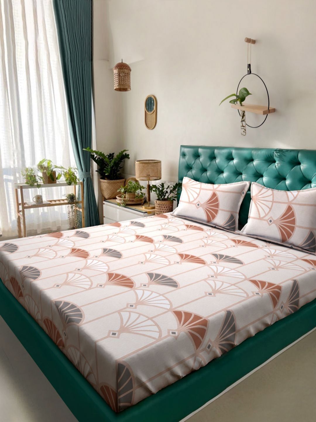 Myntra Elegant Homes Book Krim Lipat Bercetak 300 TC Set Cadar King 2.5 x 2.25 m