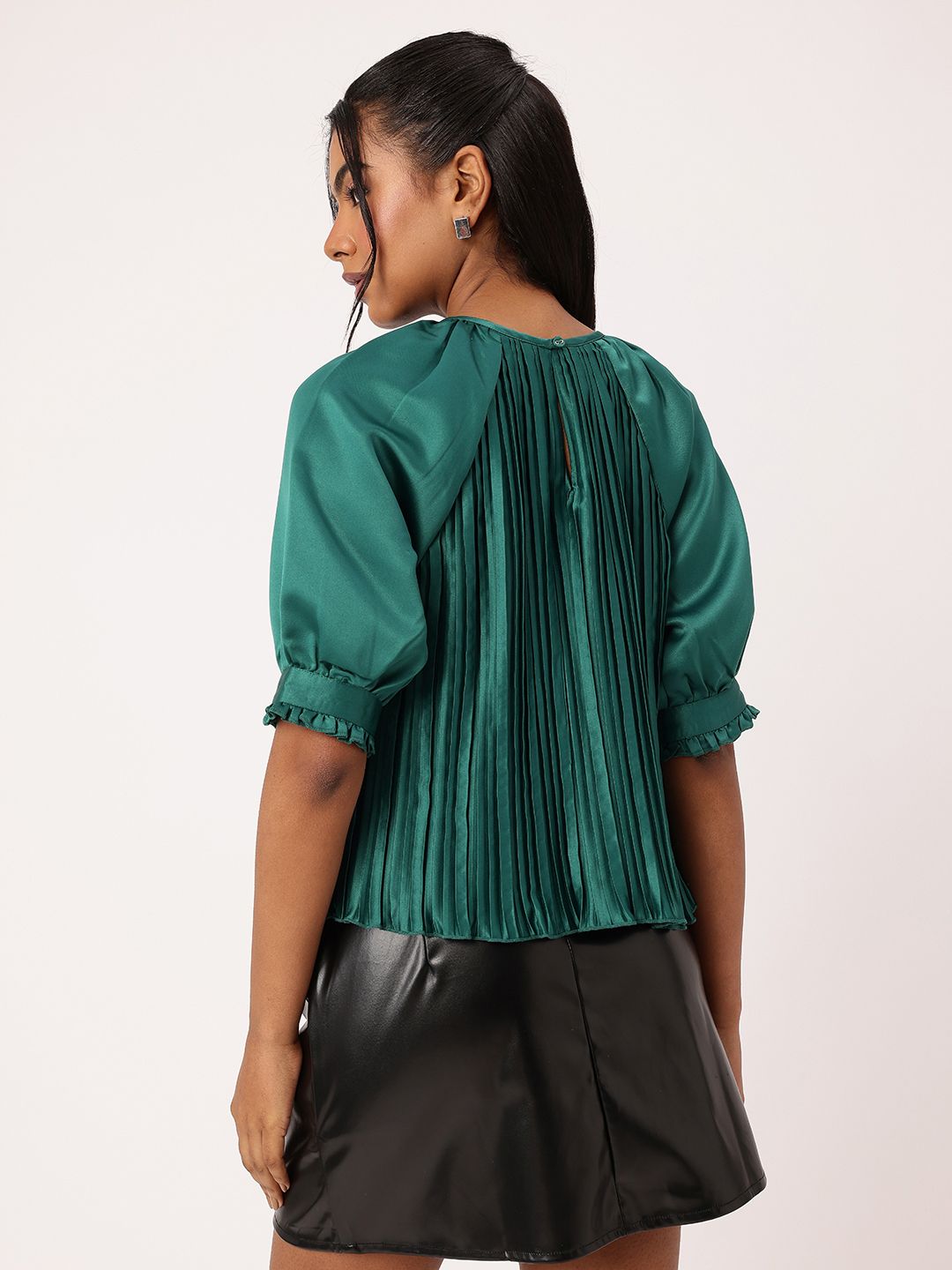 DressBerry Adorable Chic Accordion Pleats Raglan Top