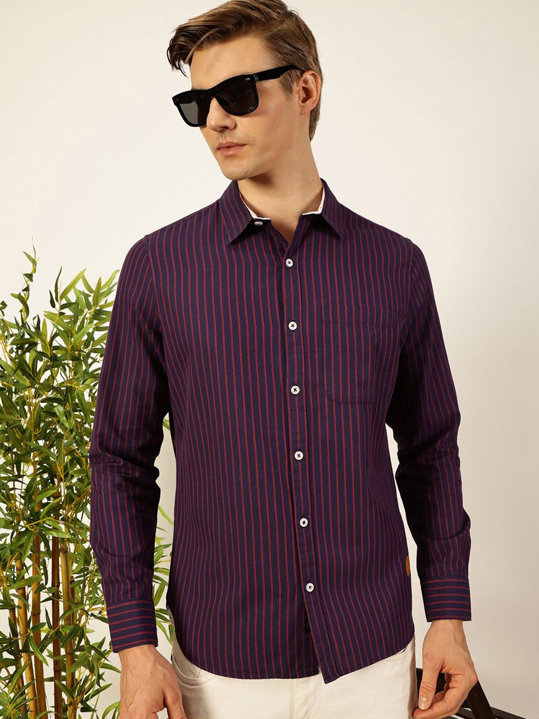 Thomas Scott Men Smart Spread Collar Vertical Striped Cotton Slim Fit Casual Shirt
