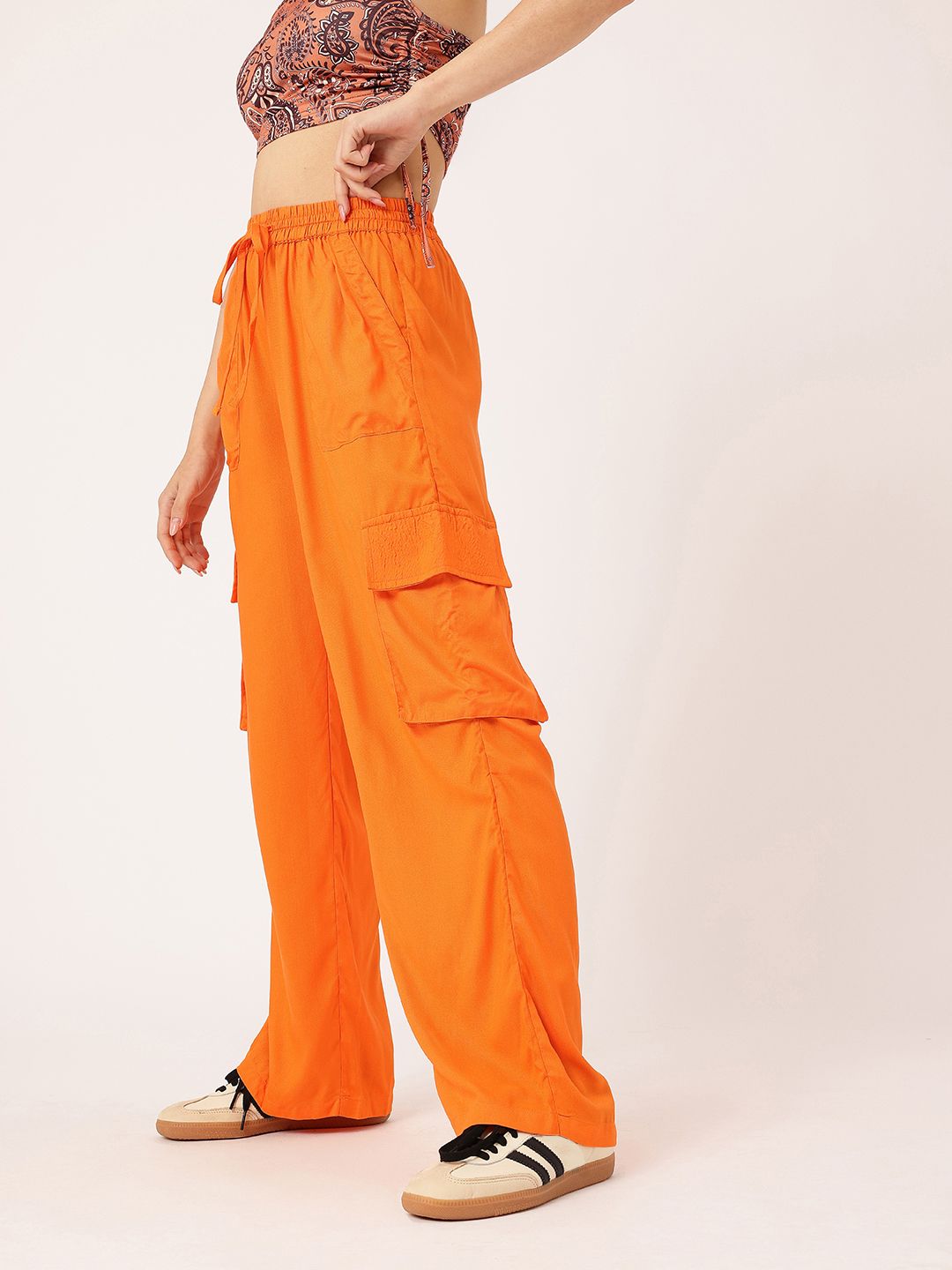 DressBerry Women Summer Pop Functional Minimalist Cargos