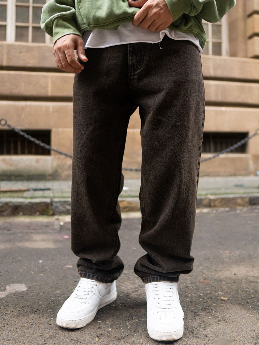 Powerlook Men Baggy Fit Mildly Distressed Jeans