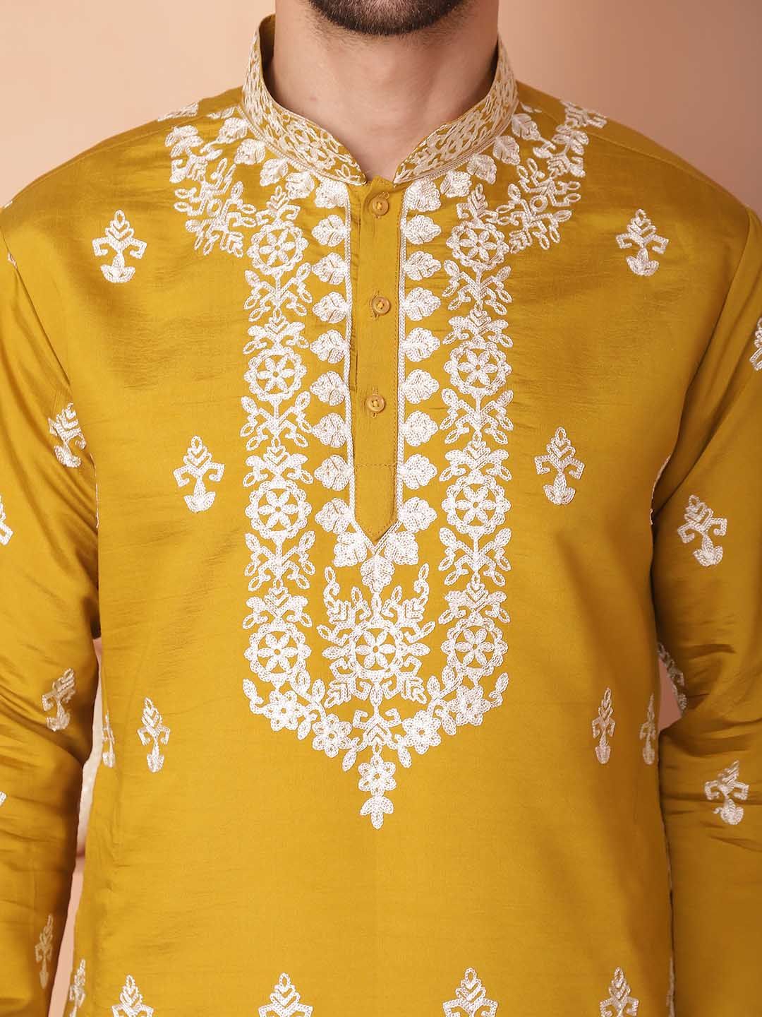 Jompers Floral Embroidered Regular Straight Kurta With Pyjamas
