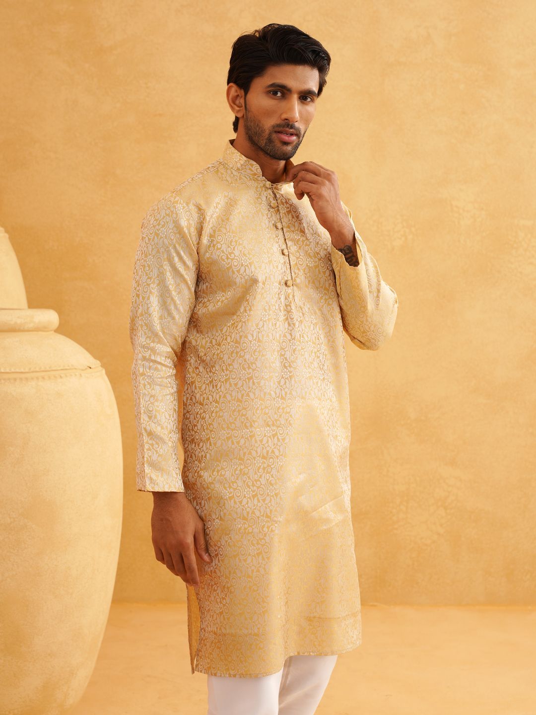 SOJANYA Paisley Woven Design Mandarin Collar Straight Long Kurta