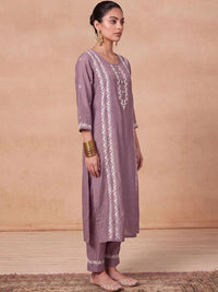 House of Chikankari Women Ethnic Motifs Embroidered Regular Thread Work Kurta with Trousers