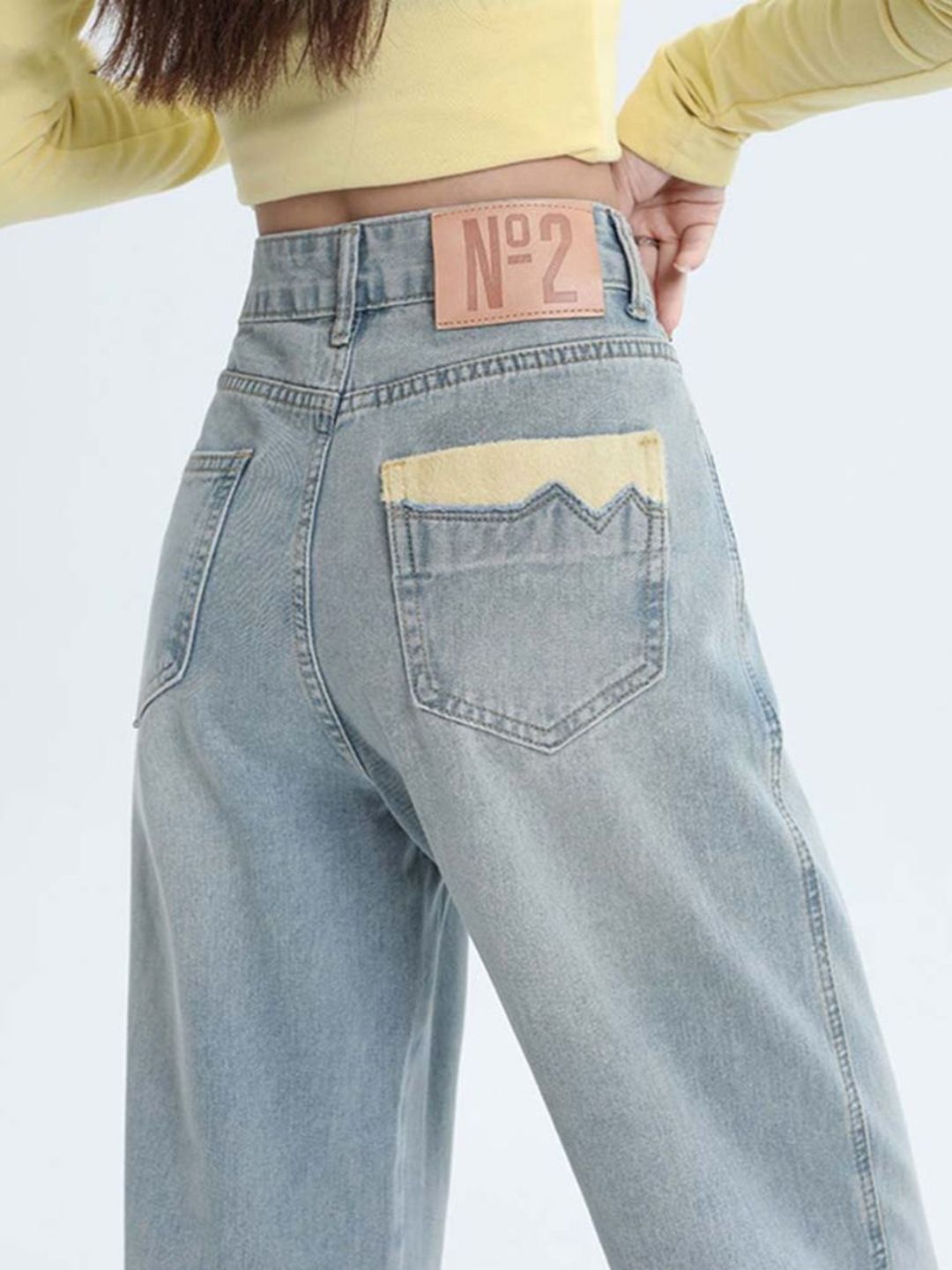 DressBerry Women Straight Fit High-Rise Light Fade Jeans