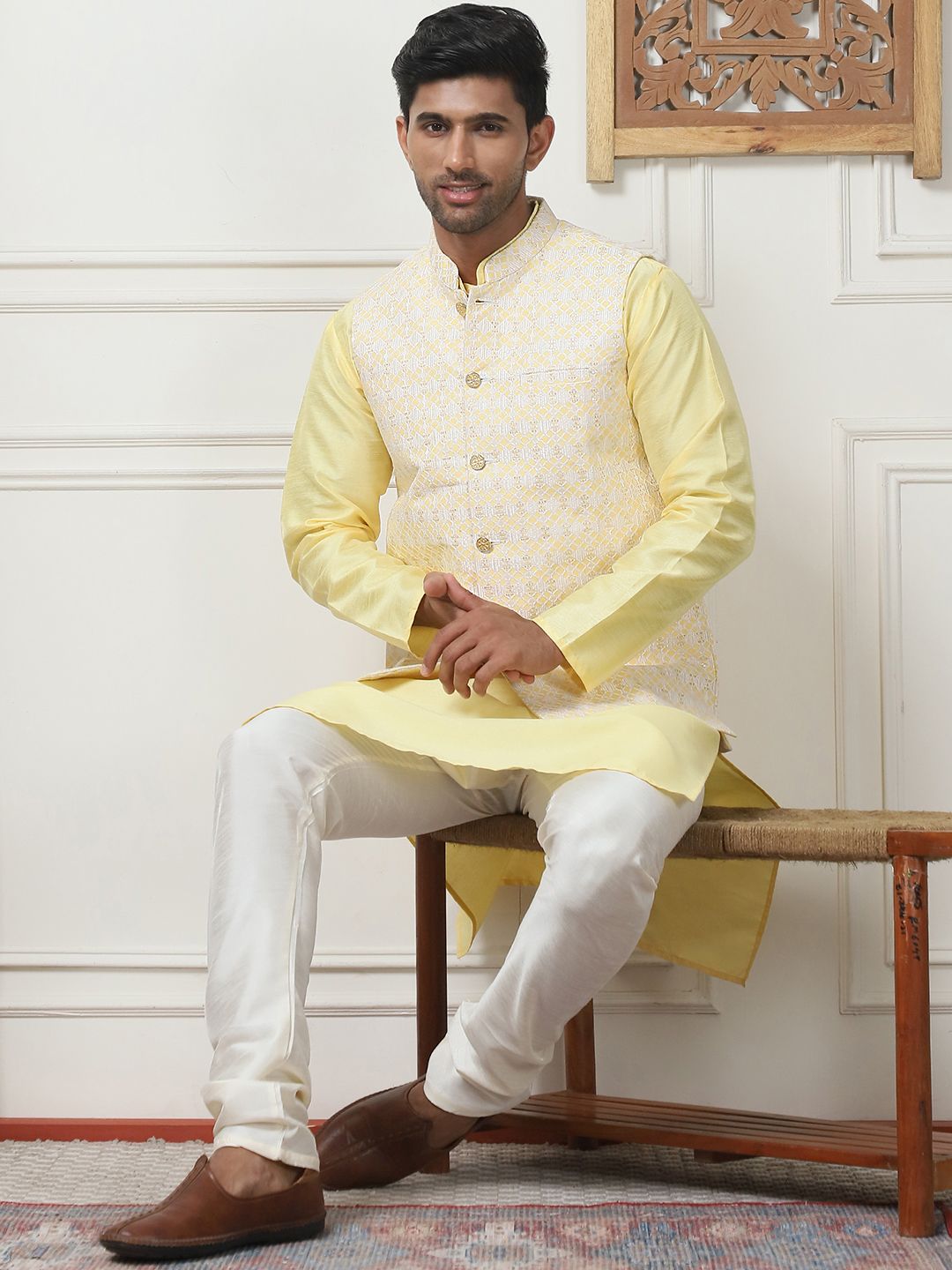 Anouk Woven Design Nehru Jacket