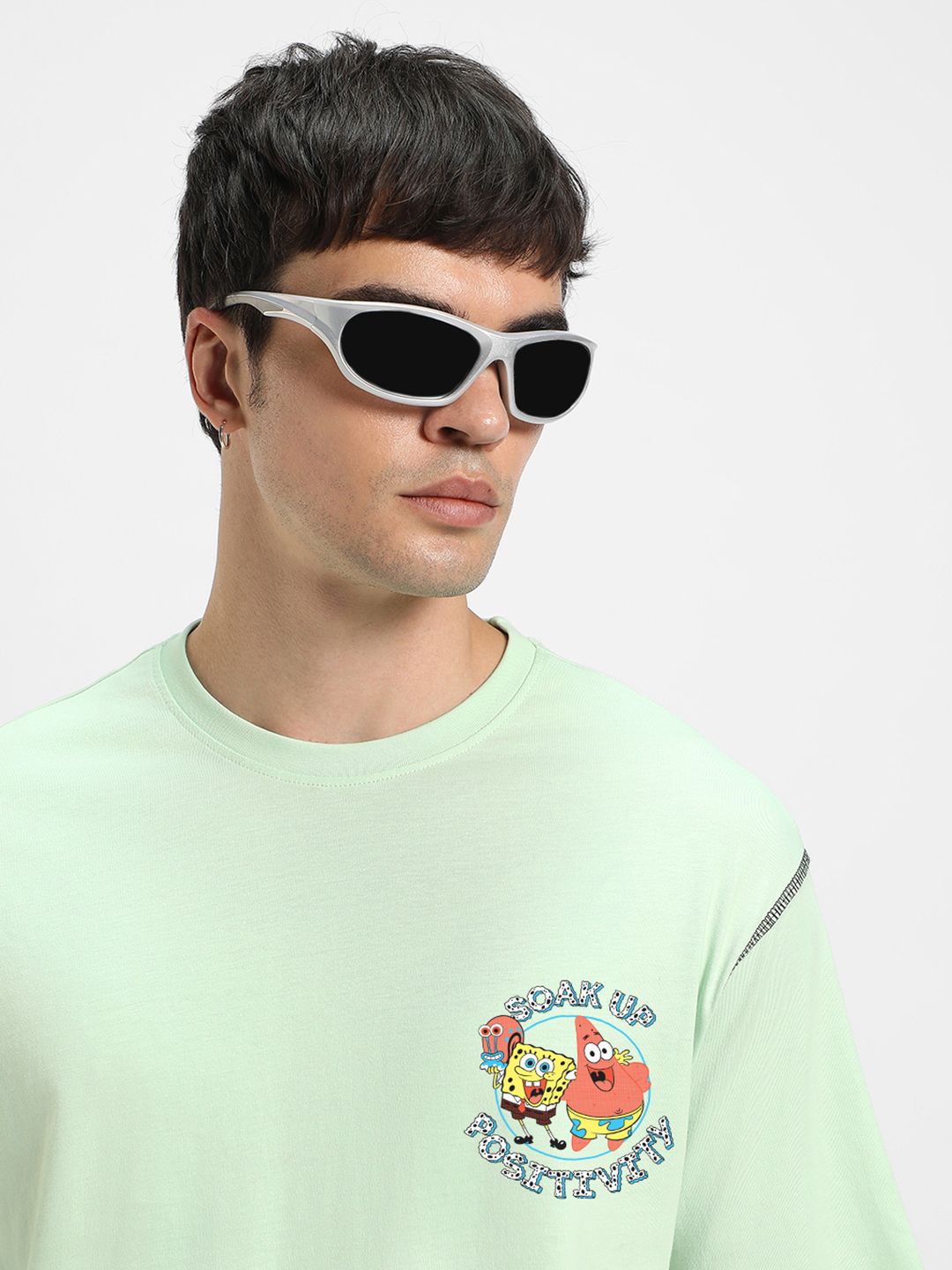 Bewakoof Men Graphic Printed Round Neck Pure Cotton Oversized Spongebob T-shirt