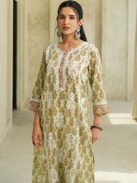 House of Chikankari Women Floral Printed Thread Work Indie Prints Kurta