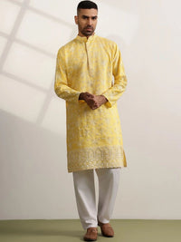 SOJANYA Men Embroidered Thread Work Kurta