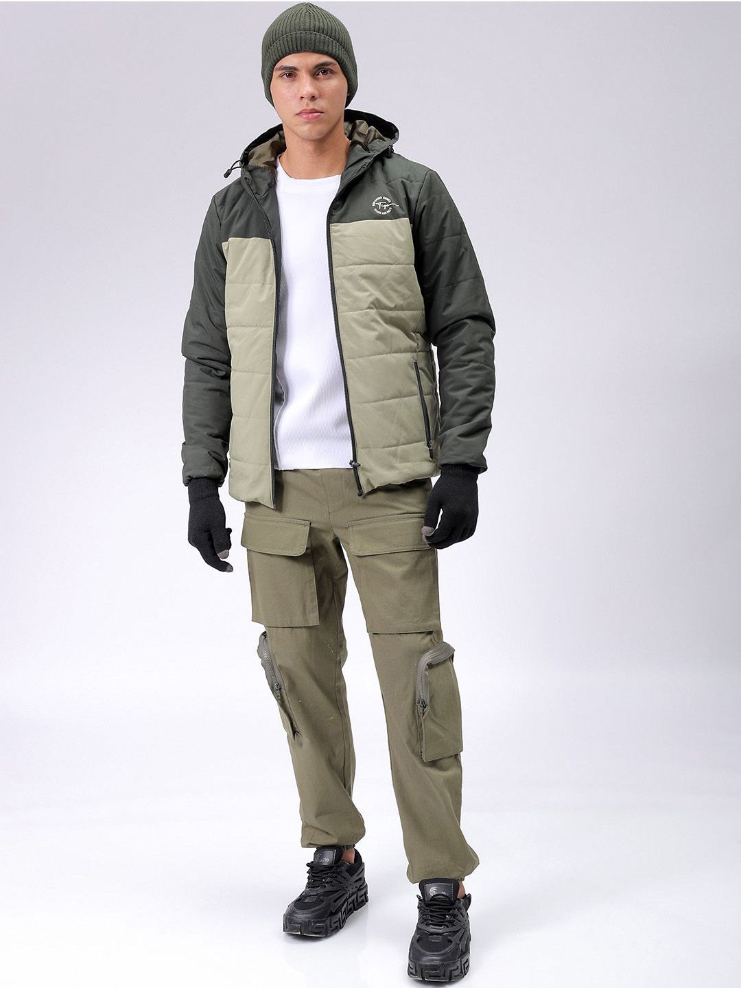 The Indian Garage Co Men Hooded Colourblocked Slim Fit Puffer Jacket
