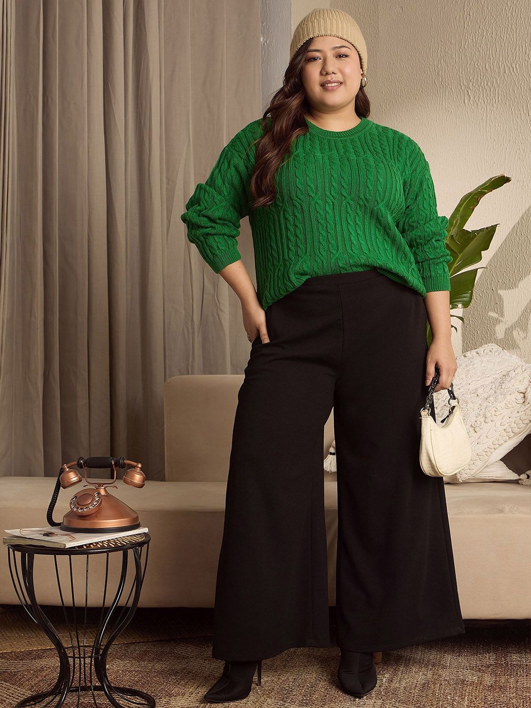 Berrylush Curve Women Plus Size Cable Knit Round Neck Pullover Sweater