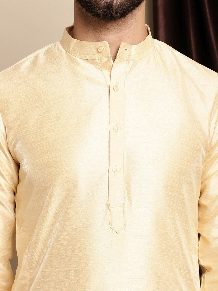 Kurta Sutera Dupion Biasa Anouk Beige Band Collar dengan Churidar