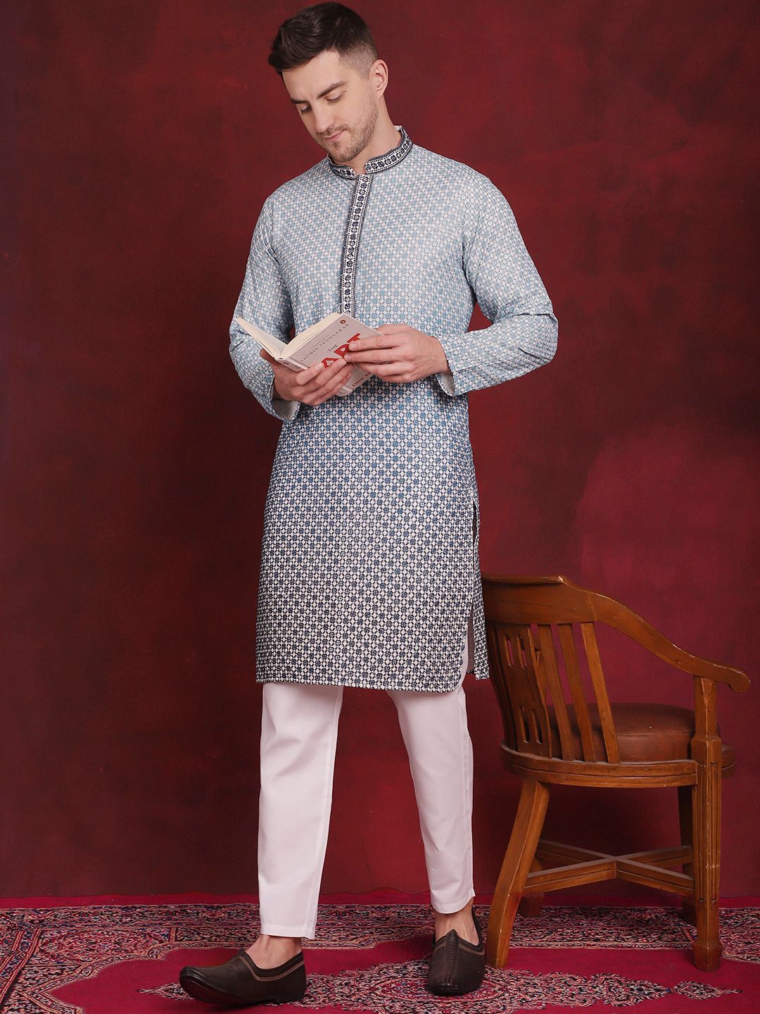 Jompers Geometric Embroidered Mandarin Collar Sequinned Kurta With Pyjamas