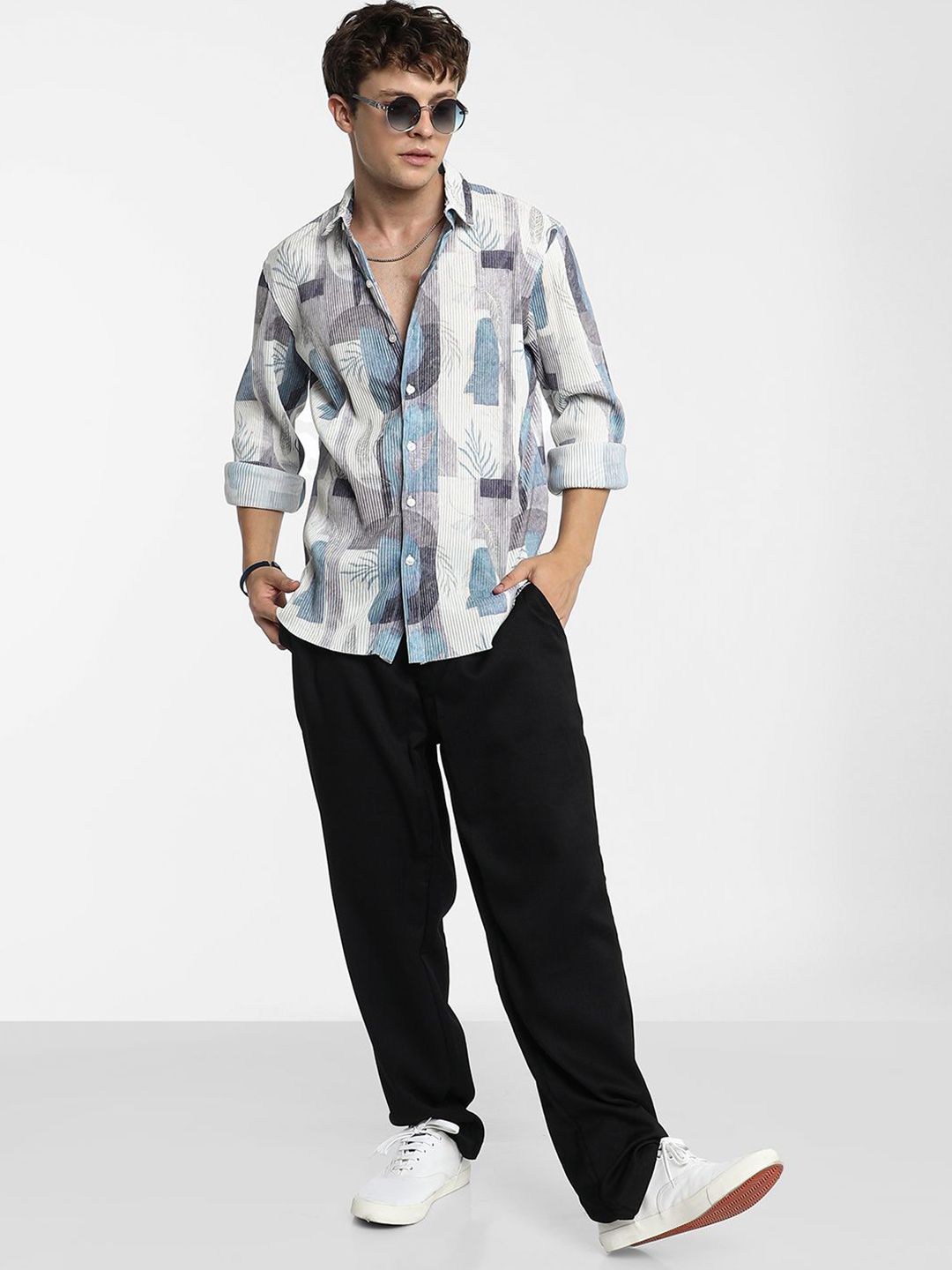 Campus Sutra Men Comfort Spread Collar Abstract Printed Casual Shirt