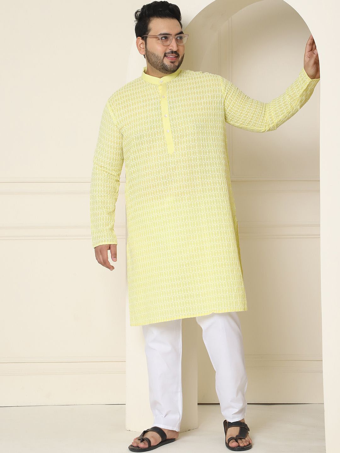 SOJANYA PLUS Ethnic Motifs Embroidered Mandarin Collar Straight Kurta with Pyjamas