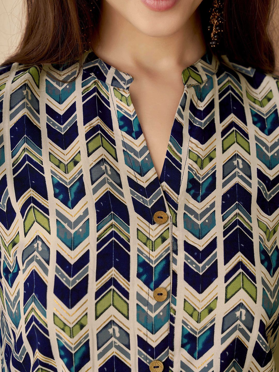 Anouk Blue Chevron Printed Mandarin Collar Pure Cotton A-Line Short Kurti