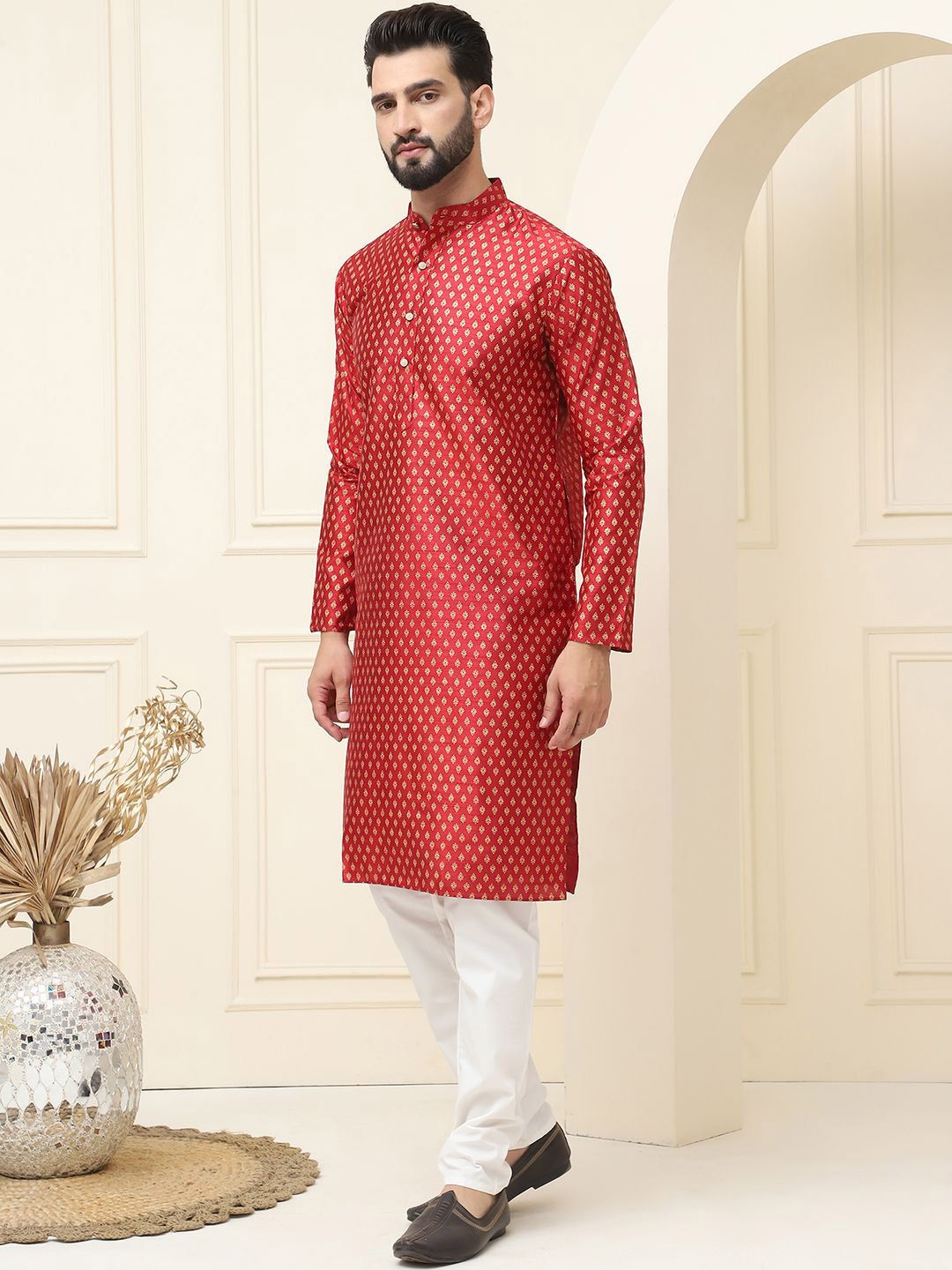SOJANYA Ethnic Motifs Printed Cotton Silk Regular Kurta With Pyjama
