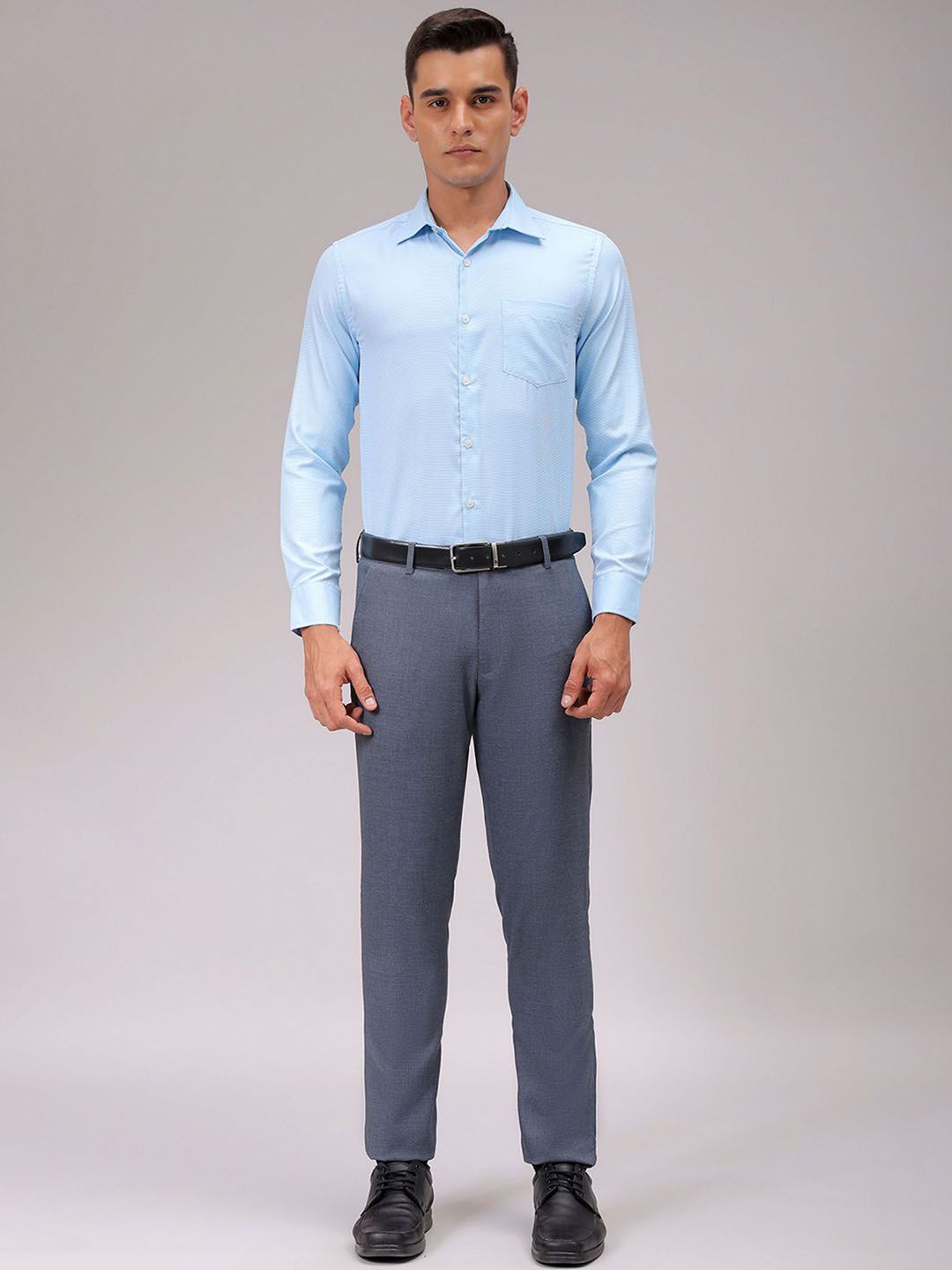 The Indian Garage Co. X Luxe Men Cutaway Collar Solid Slim Fit Formal Shirt