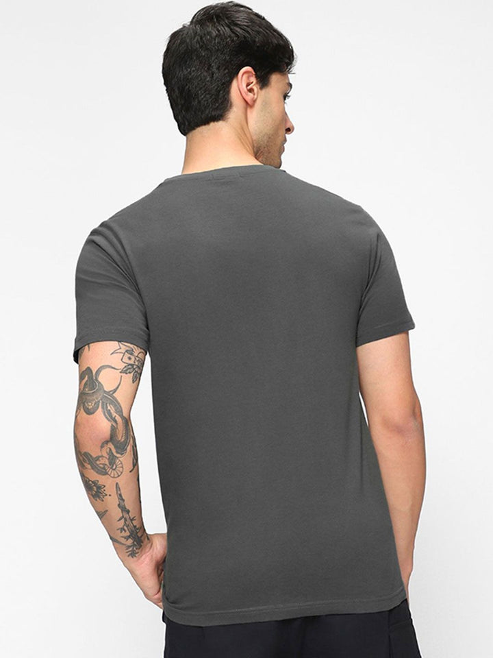 Bewakoof Pure Cotton Graphic Printed Round Neck T-shirt