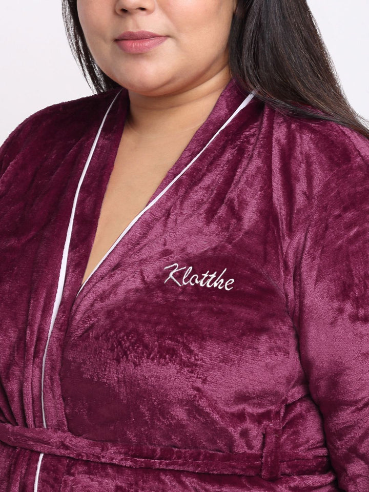 KLOTTHE Plus Size Maroon & White Woollen Bath Robe With Belt