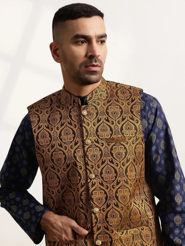Jaket Nehru Brocade Rekaan Tenunan Anouk