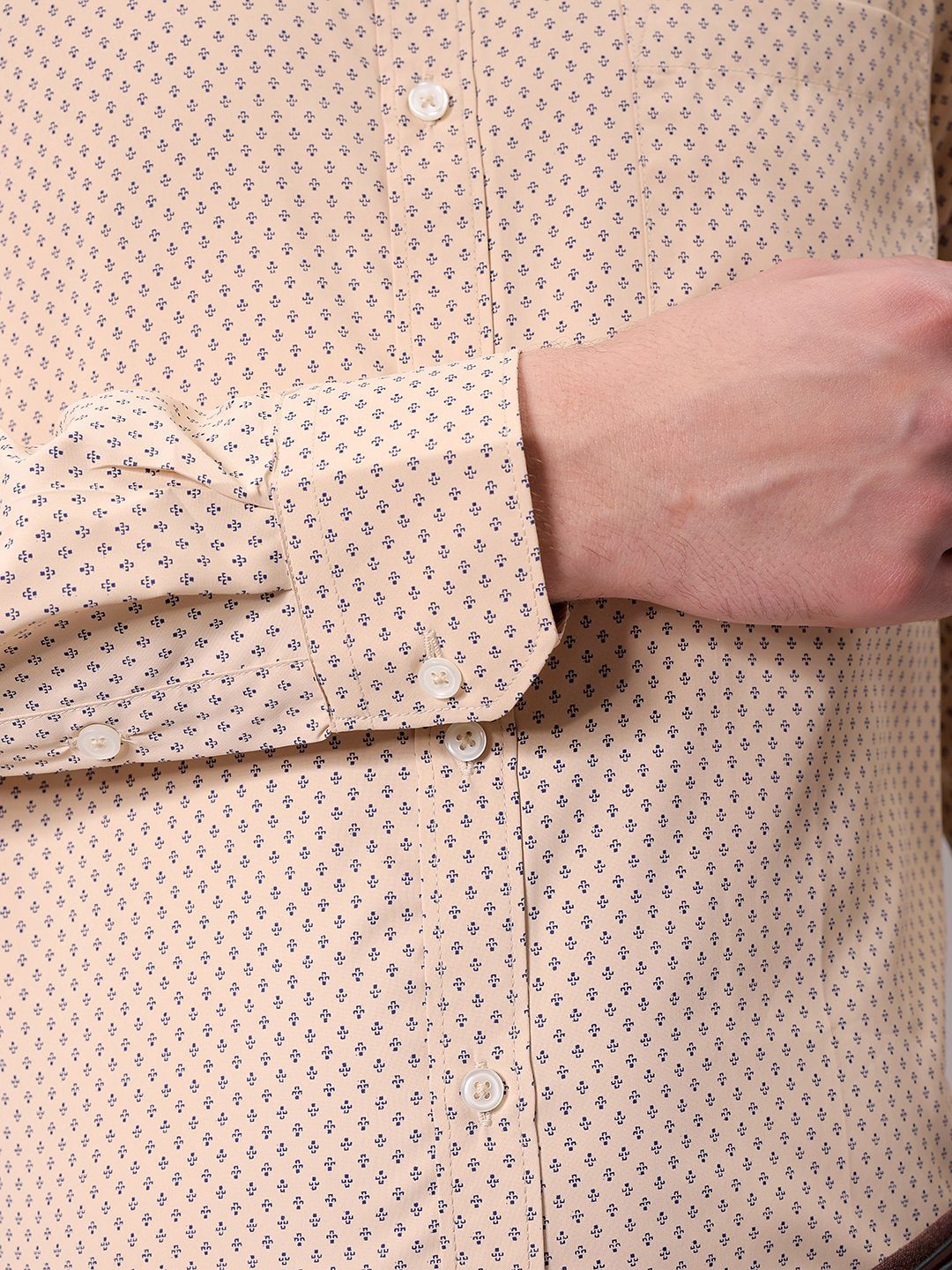 The Indian Garage Co. X Luxe Men Spread Collar Micro Ditsy Printed Slim Fit Formal Shirt