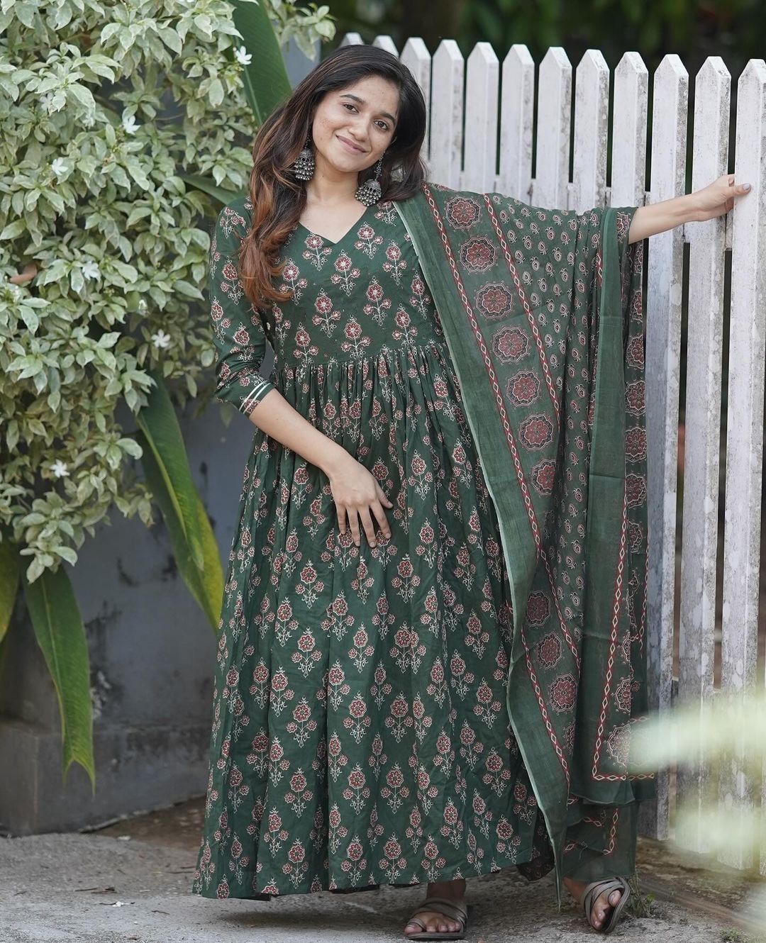 KALINI Floral Printed Anarkali Kurta with Trousers & With Dupatta