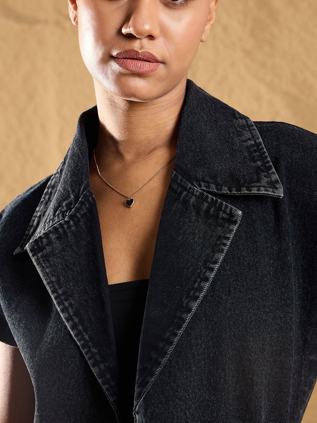 SASSAFRAS Women Crop Denim Jacket