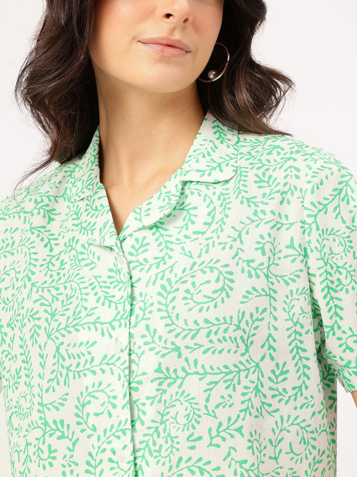 DressBerry Island Vibes Printed Bowling Shirt