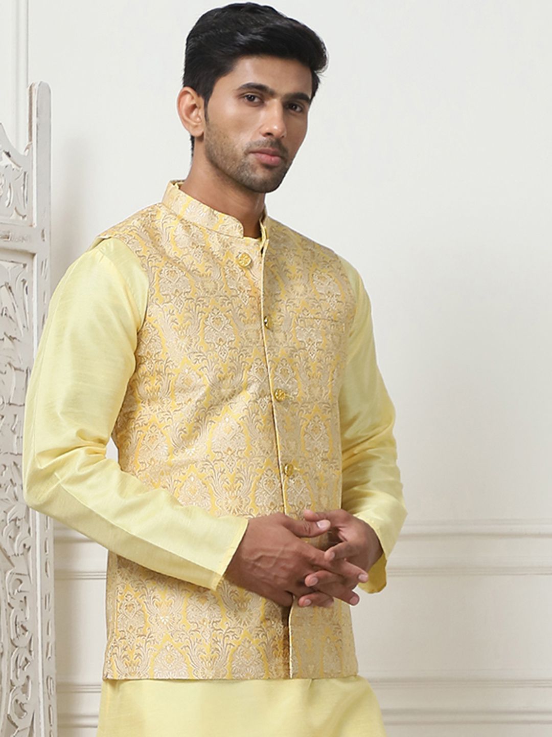 Anouk Woven Design Nehru Jacket