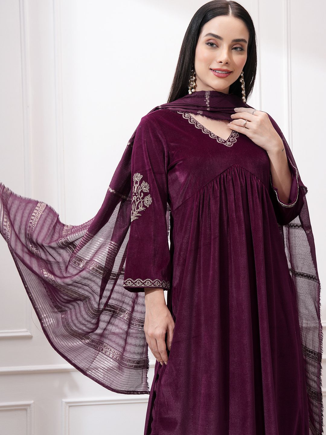 Vishudh Women Ethnic Motifs Embroidered Regular Kurta with Trousers & With Dupatta