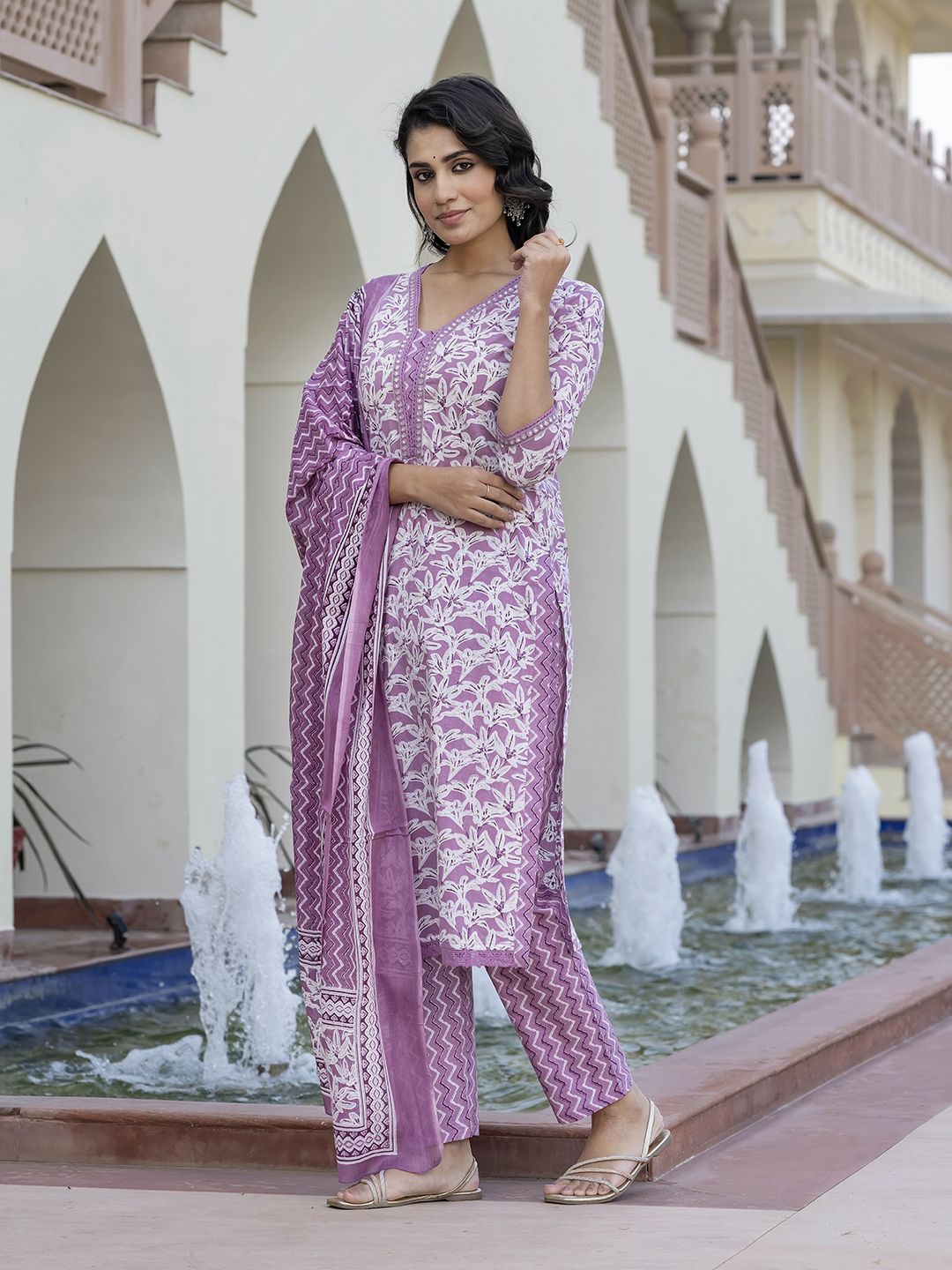 KALINI Women Floral Printed Regular Pure Cotton Kurta with Trousers & With Dupatta