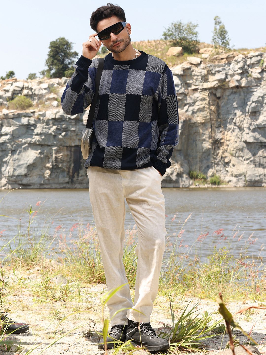 Campus Sutra Men Checked Woollen Pullover