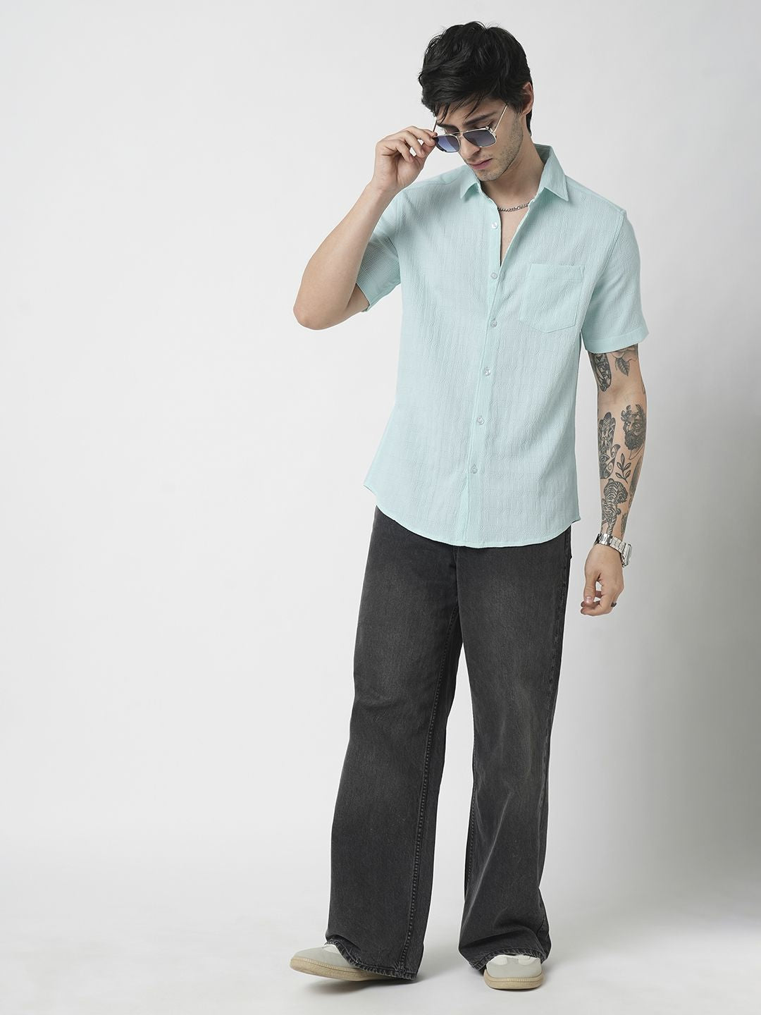 VASTRADO Men Classic Spread Collar Solid Slim Fit Casual Shirt